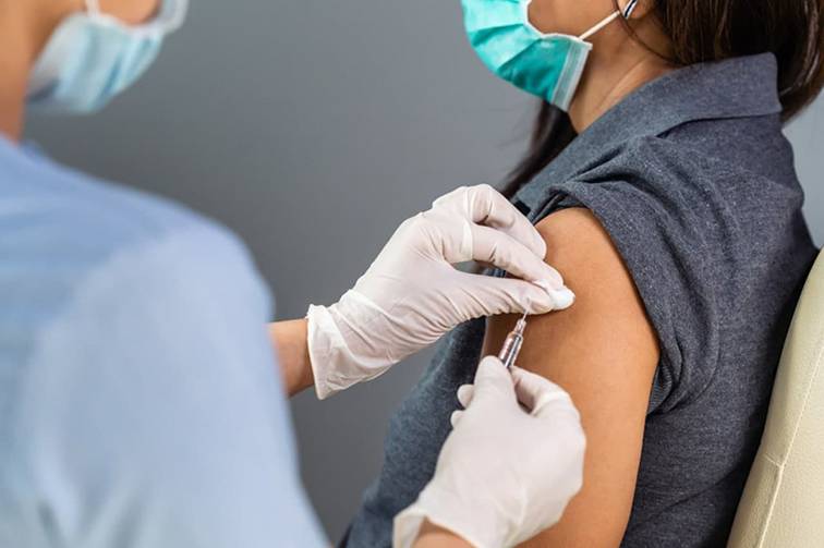 สปสช. เผยเริ่มฉีดวัคซีน “ไข้หวัดใหญ่” 7 กลุ่มเสี่ยง “บัตรทอง” ฟรี 1 พ.ค.66 - 31 ส.ค.66