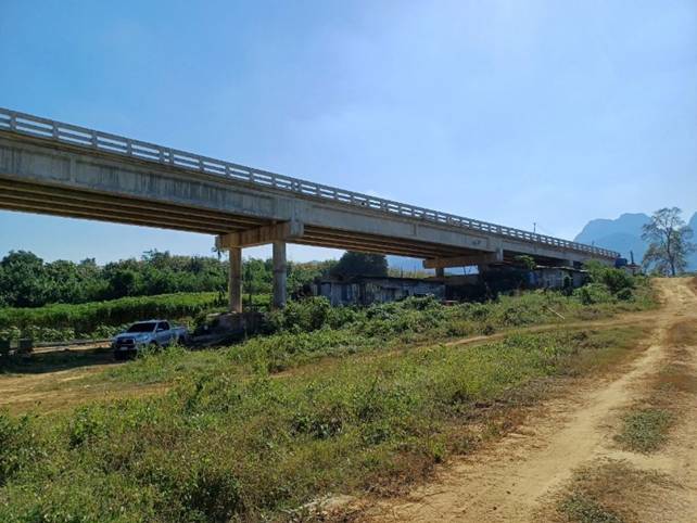 ทช. สร้างสะพานข้ามแม่น้ำแควน้อย อ.ไทรโยค จ.กาญจนบุรีเพิ่มศักยภาพการคมนาคมขนส่ง